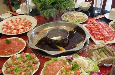 火鍋底料專(zhuān)業(yè)配送廠家，享受更多姿的火鍋盛宴