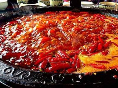 重慶火鍋底料廠家，重慶火鍋各具特色的味道