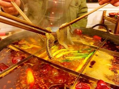 重慶火鍋底料加工廠，享受食材碰撞的鮮美