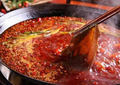 重慶火鍋底料供應(yīng)商，春季吃火鍋必講究原則