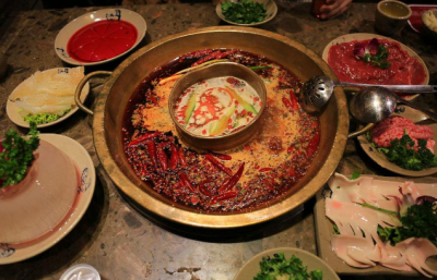 重慶火鍋底料加工，吃火鍋，九宮格不可辜負(fù)