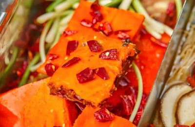 如何選擇定制紅油？正宗風(fēng)味引客流