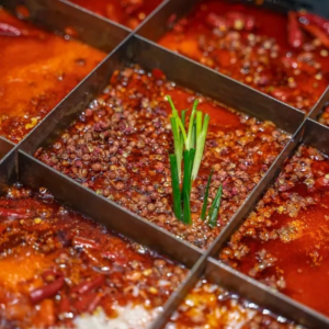 如何確保火鍋底料風(fēng)味地道且口感醇厚？